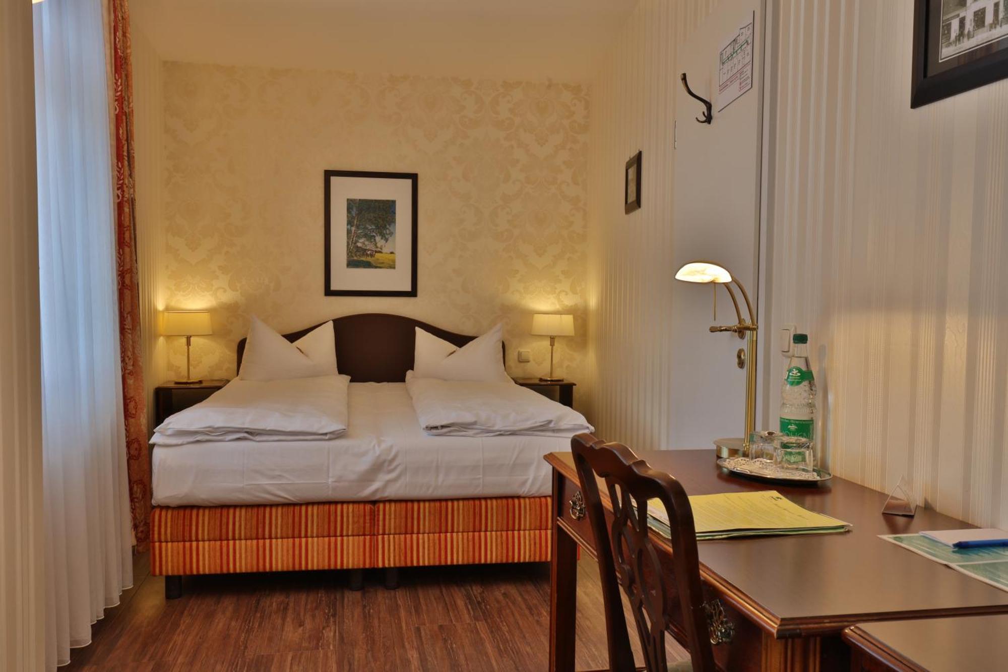Hotel Elefant Шверін Номер фото