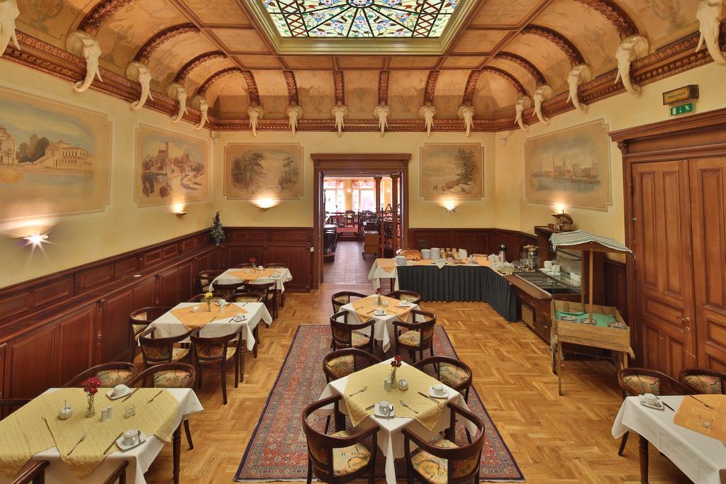 Hotel Elefant Шверін Екстер'єр фото