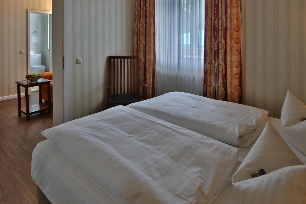 Hotel Elefant Шверін Екстер'єр фото